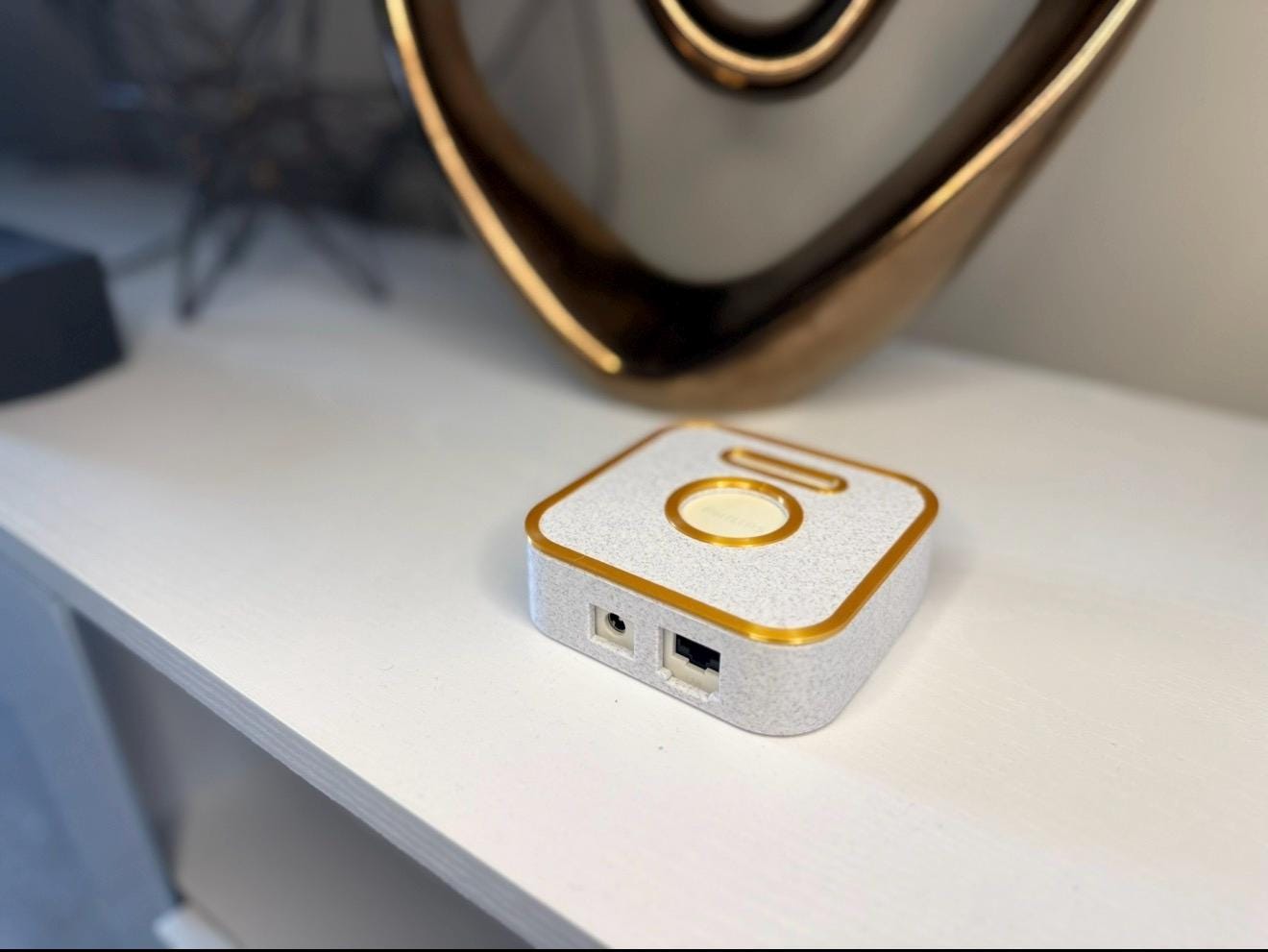 3D printed Philips Hue Bridge Gen 2 case clean smart home setup